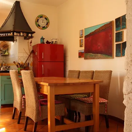 Natural Art House 펜션 Višnjan